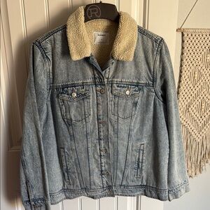 Denim Jacket with Sherpa Collar, size XL